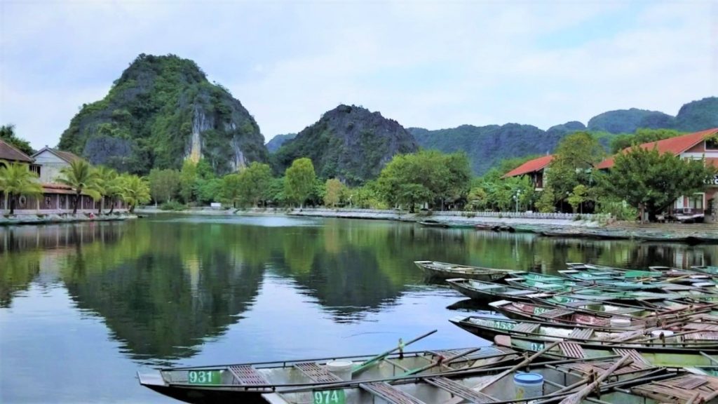 Ninh Binh Excursion 1 day