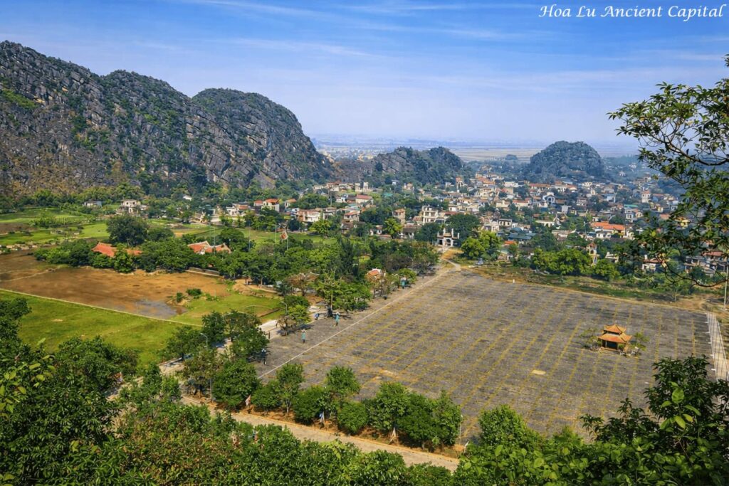 Hoa Lu Ancient Capital - Ninh Binh Excursion
