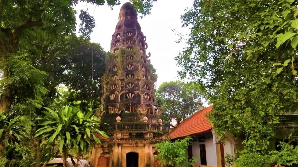 Nine-Story Lotus Tower - Mia Pagoda