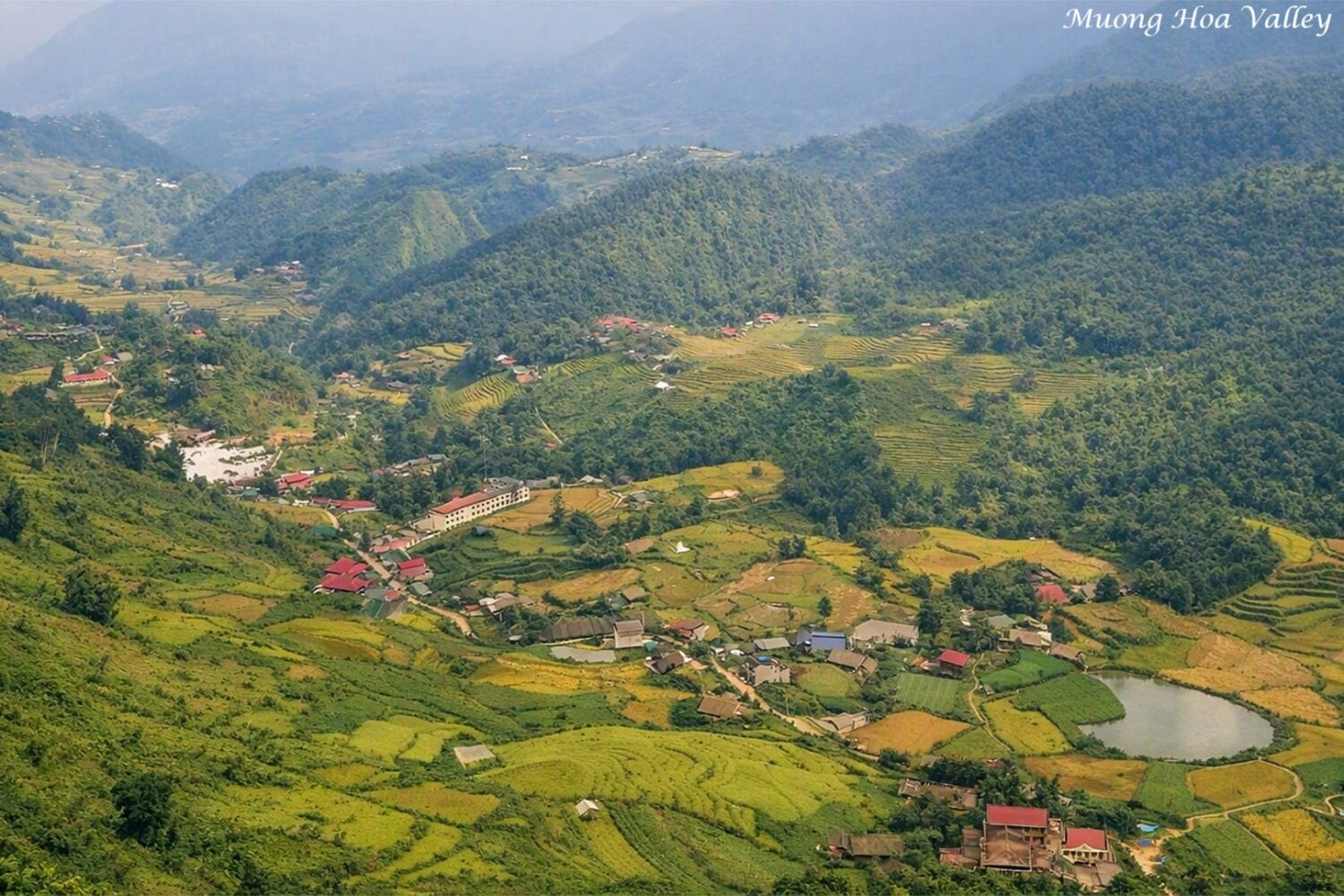 Muong Hoa Valley -Hanoi & Sapa Tour
