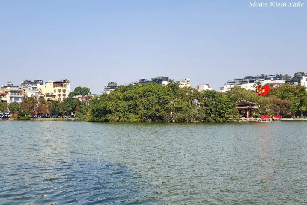 Hoan Kiem Lake - Hanoi Tour